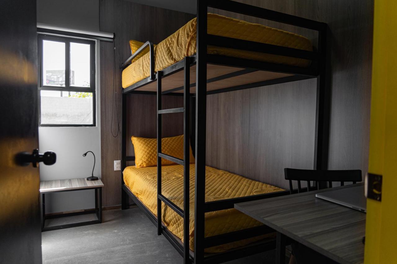 Check Inn Hostal Aeropuerto Gdl Las Pintas Екстер'єр фото